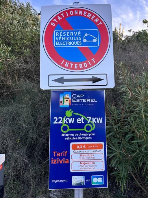 Appartement Cap Esterel 4/5 Personnes Saint-Raphaël Dış mekan fotoğraf