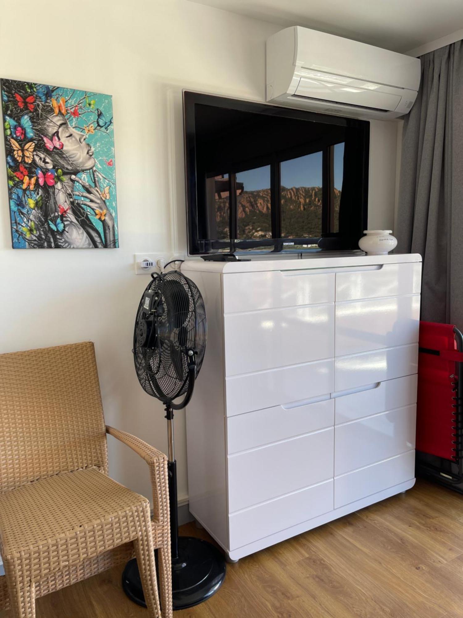 Appartement Cap Esterel 4/5 Personnes Saint-Raphaël Dış mekan fotoğraf