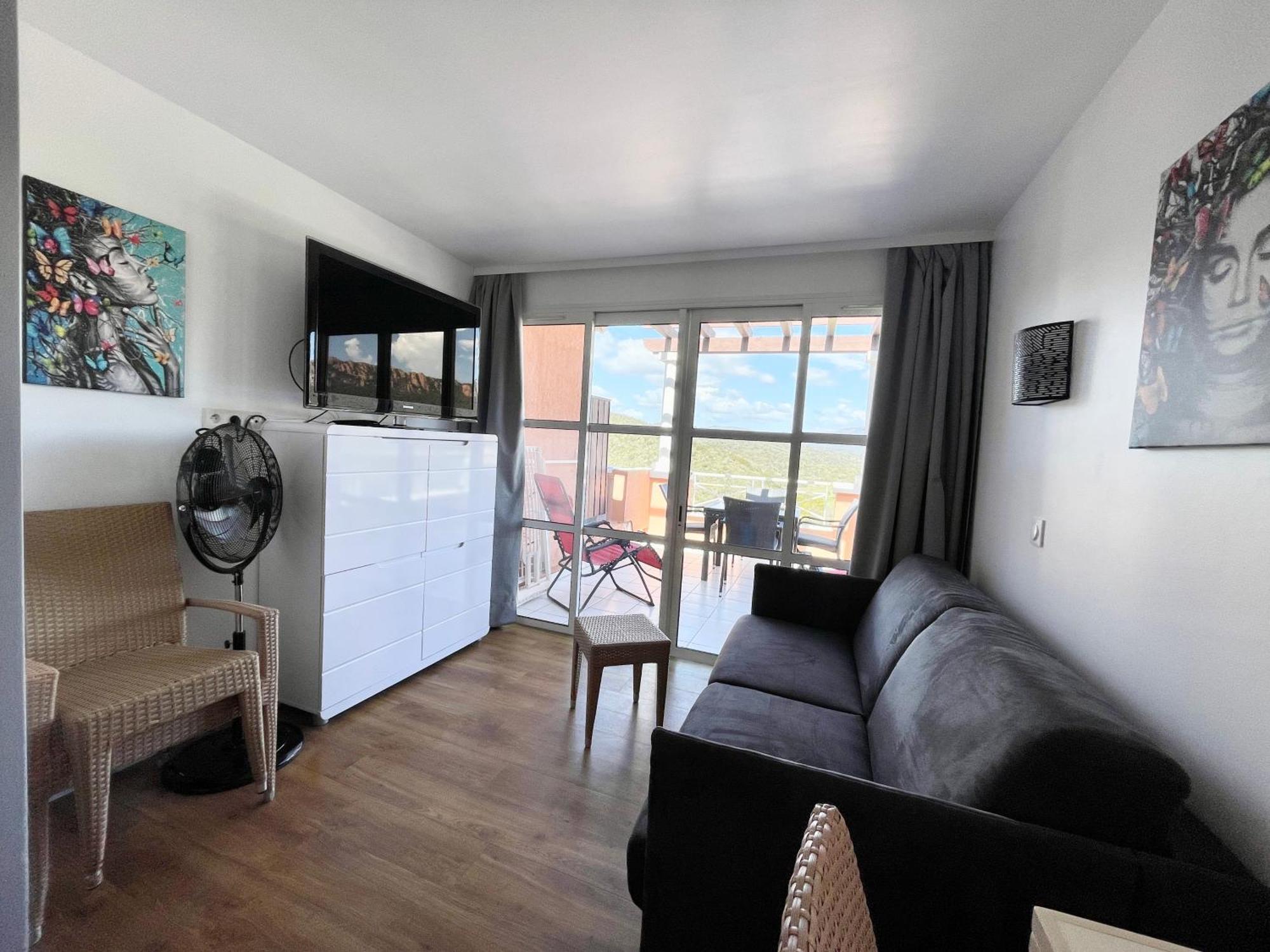 Appartement Cap Esterel 4/5 Personnes Saint-Raphaël Dış mekan fotoğraf