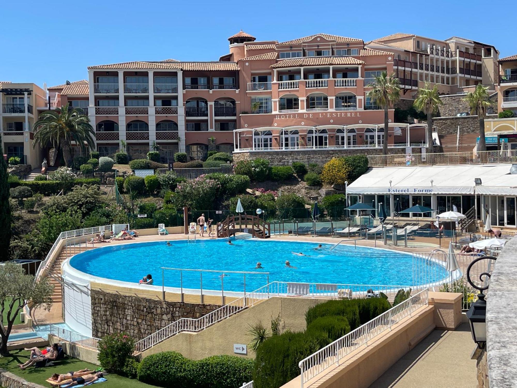 Appartement Cap Esterel 4/5 Personnes Saint-Raphaël Dış mekan fotoğraf